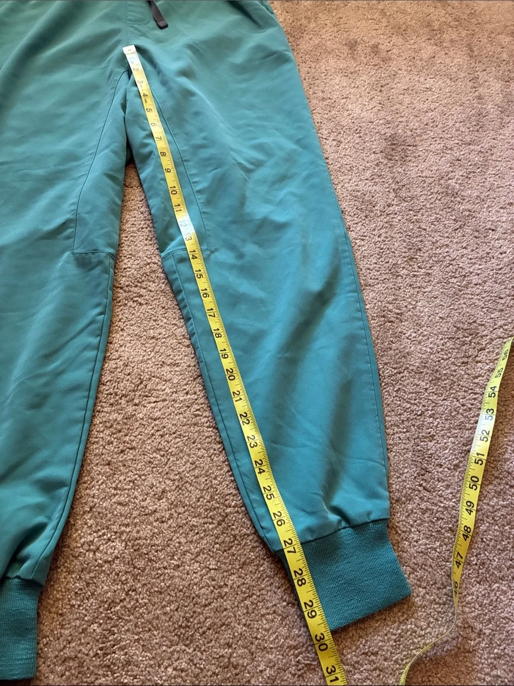 FIGS Men's Tansen Jogger Scrub Pants Teal Green MXXSW2004